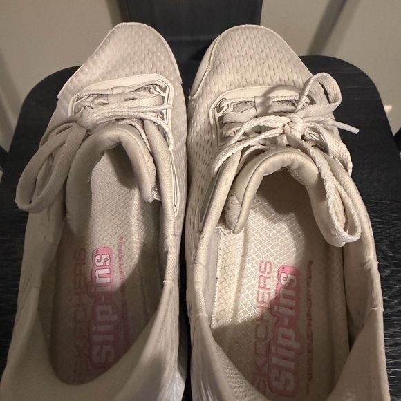 Skechers Hands Free Slip-Ins Go Run Women’s 9 Beige NTPK Walking Sneakers 128615 - Picture 14 of 16